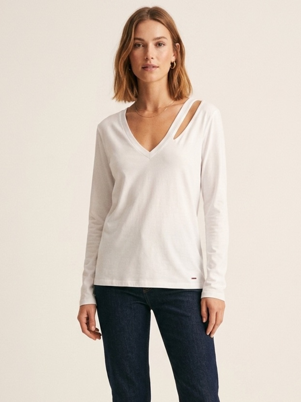 n:PHILANTHROPY Vicki Tee White V-Neck Cutout Long Sleeve Top NWT Size Medium